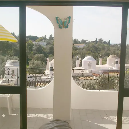 Lovely 2 Bedroom End Townhouse In Carvoeiro Σπίτι διακοπών Lagoa (Algarve)